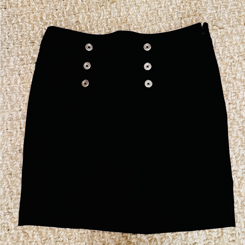 White House Black Market Black Skirt, size 4, NWT